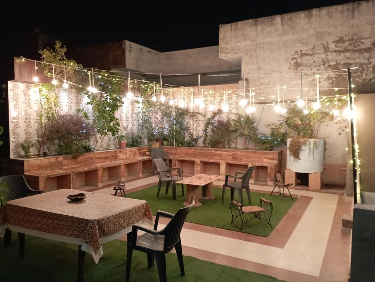 The Hideout Agra - Homestay Near Taj エクステリア 写真