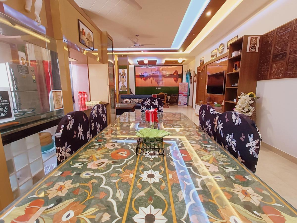The Hideout Agra - Homestay Near Taj エクステリア 写真