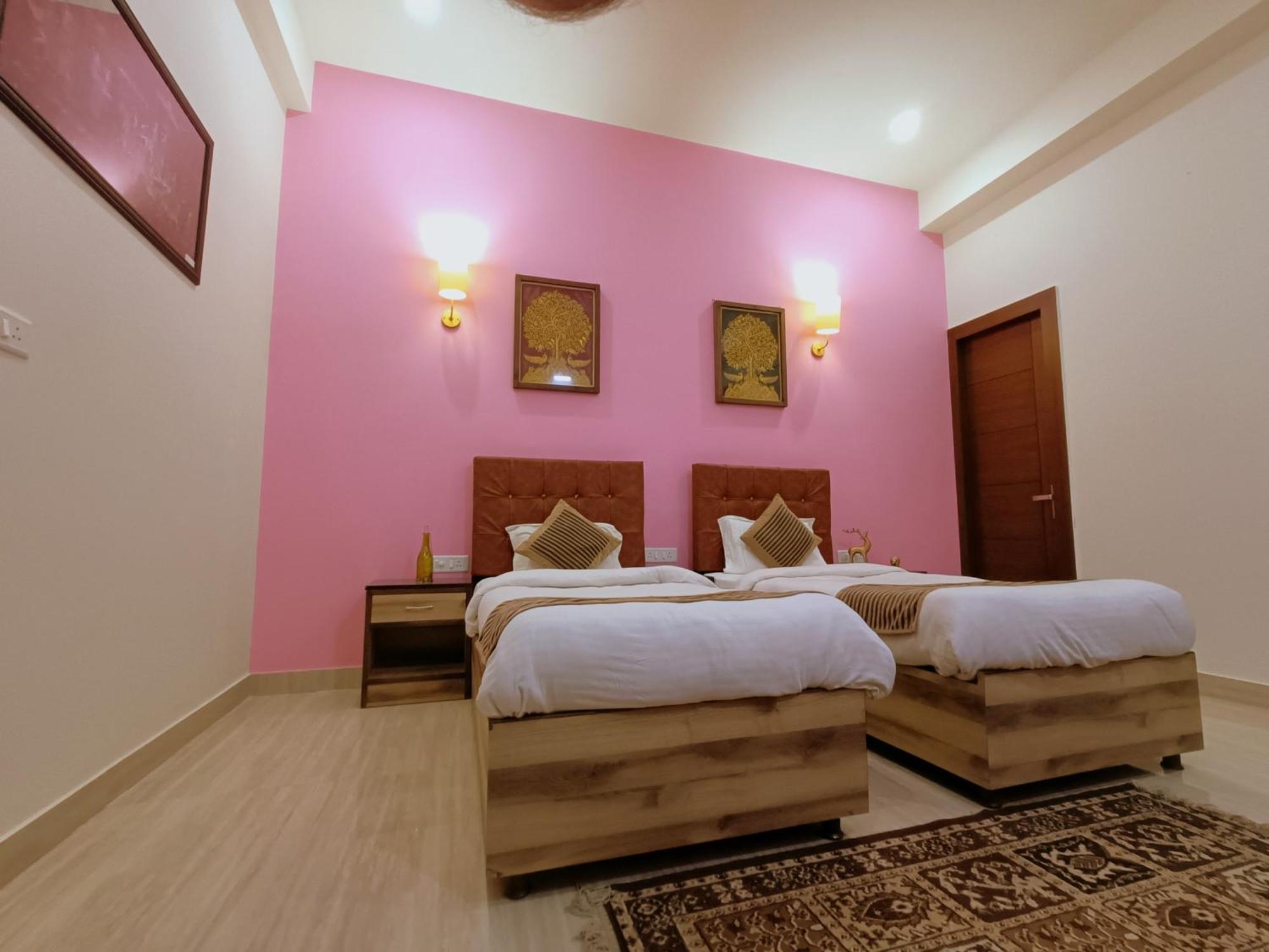 The Hideout Agra - Homestay Near Taj エクステリア 写真